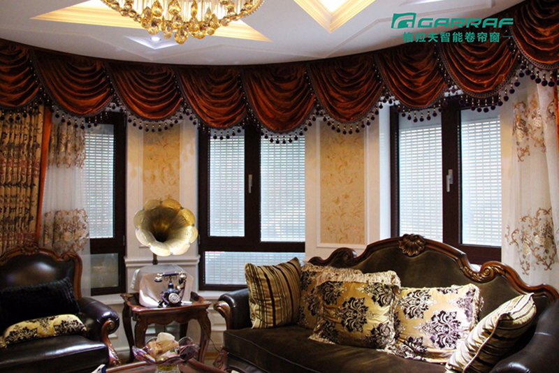 格拉夫智能卷帘窗