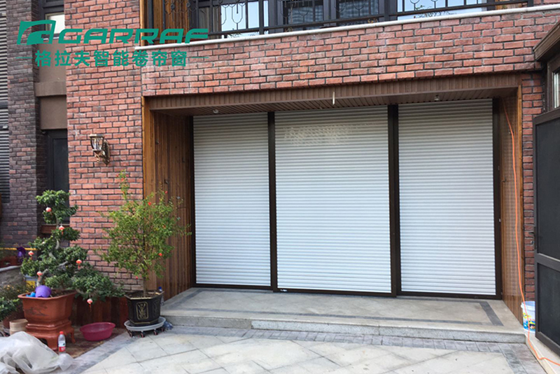 格拉夫智能卷帘窗